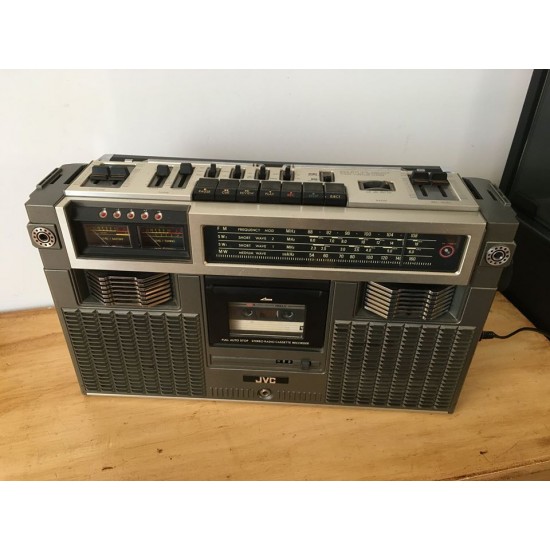 Radio cassette portatif